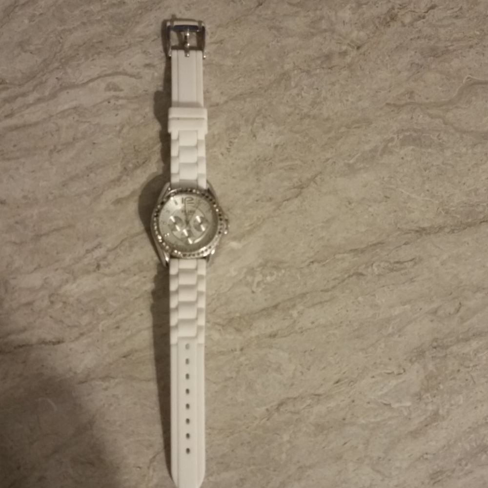 ♣️FOSSIL WATCH - Picture 2 of 3